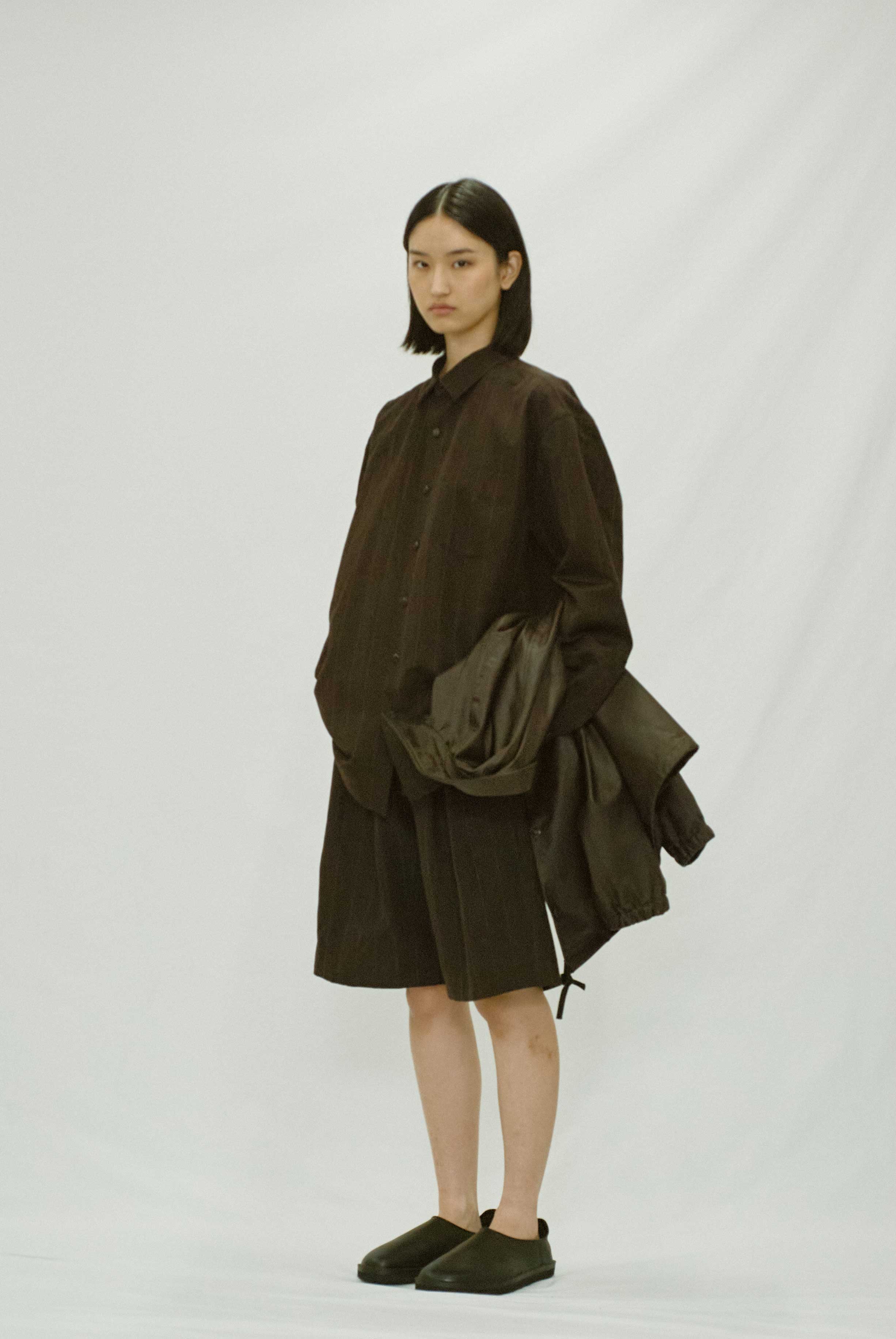 REGULAR COLLAR SHIRT