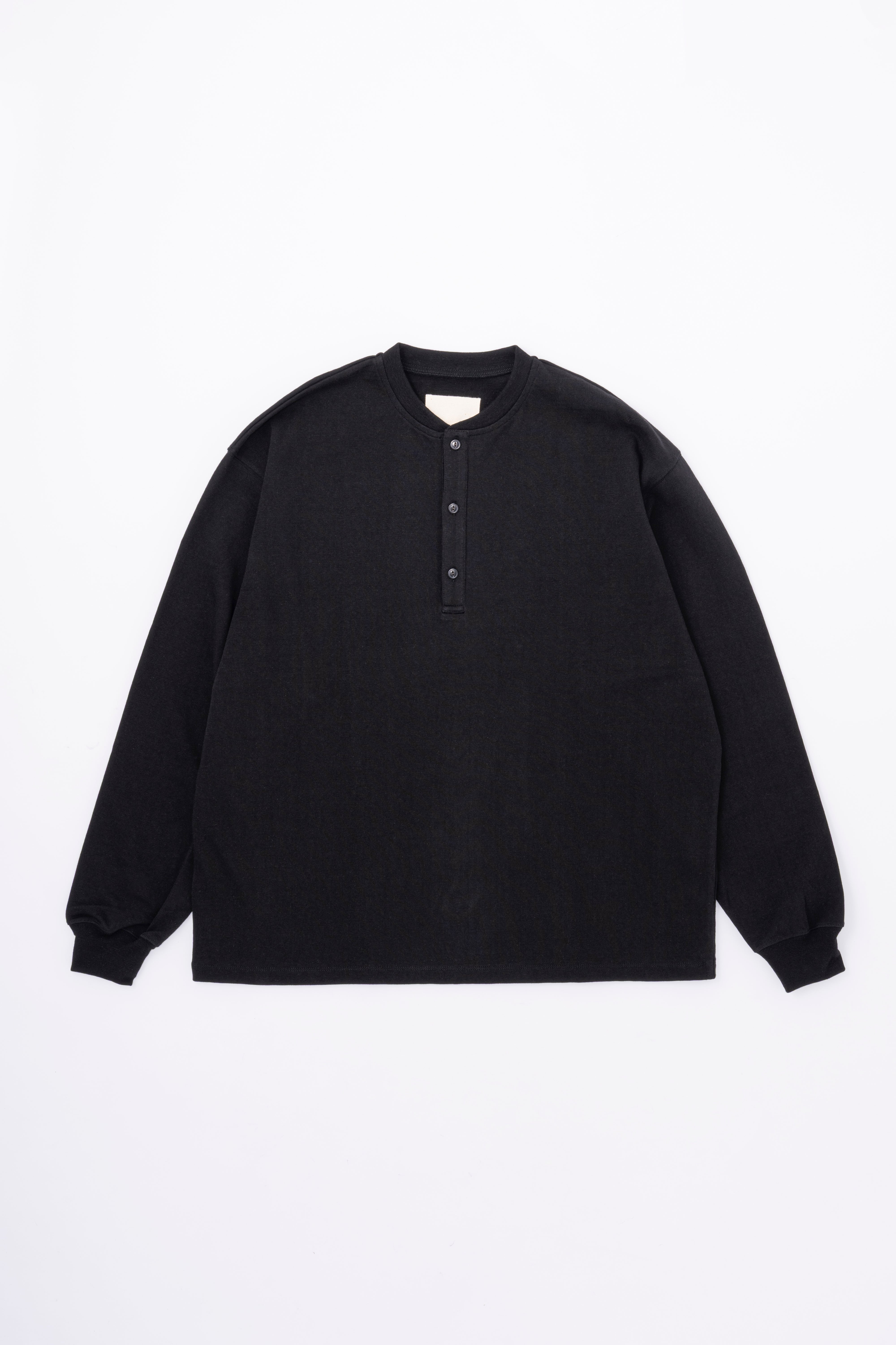 L/S HENLEY NECK