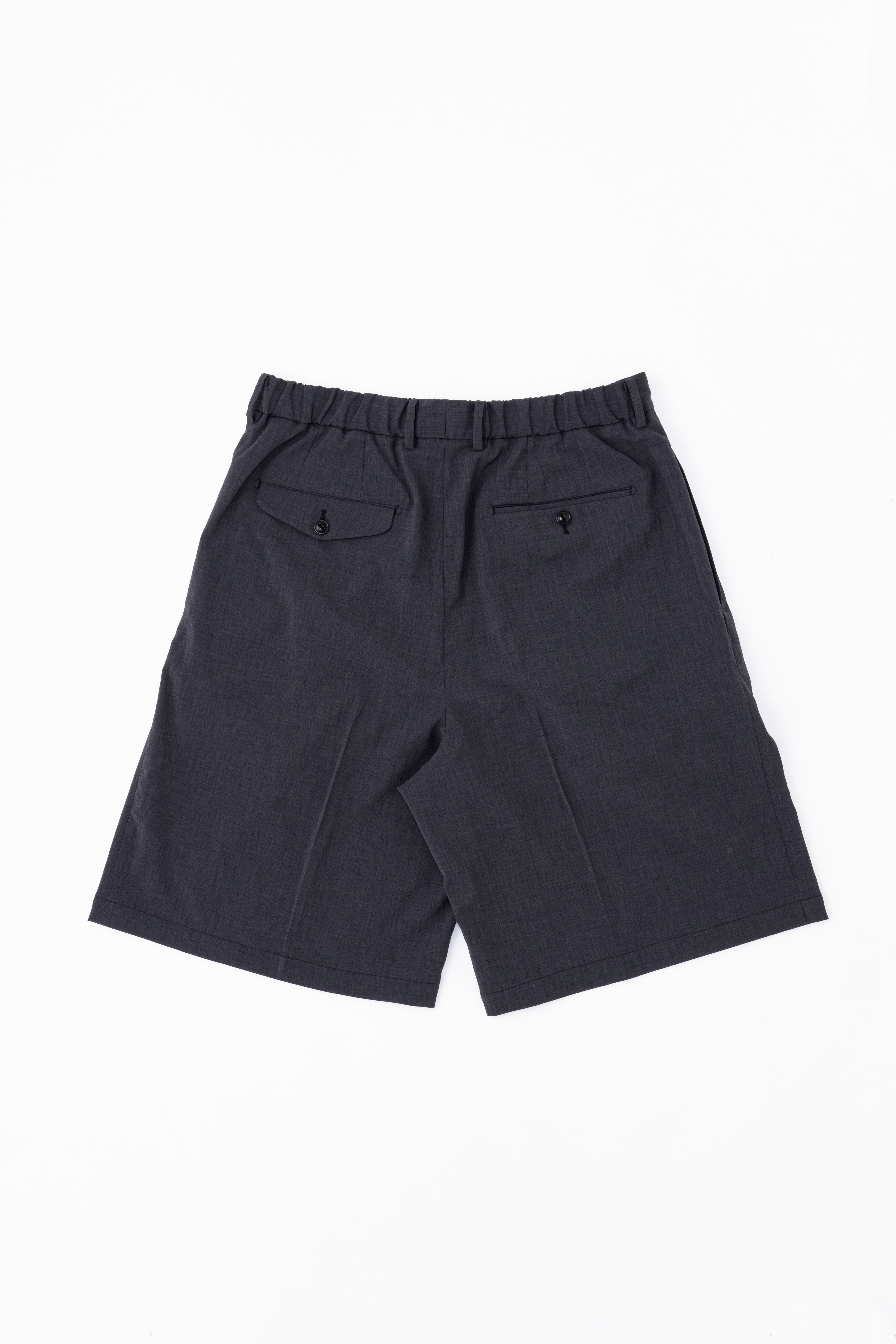 DOUBLE PLEATED SHORTS
