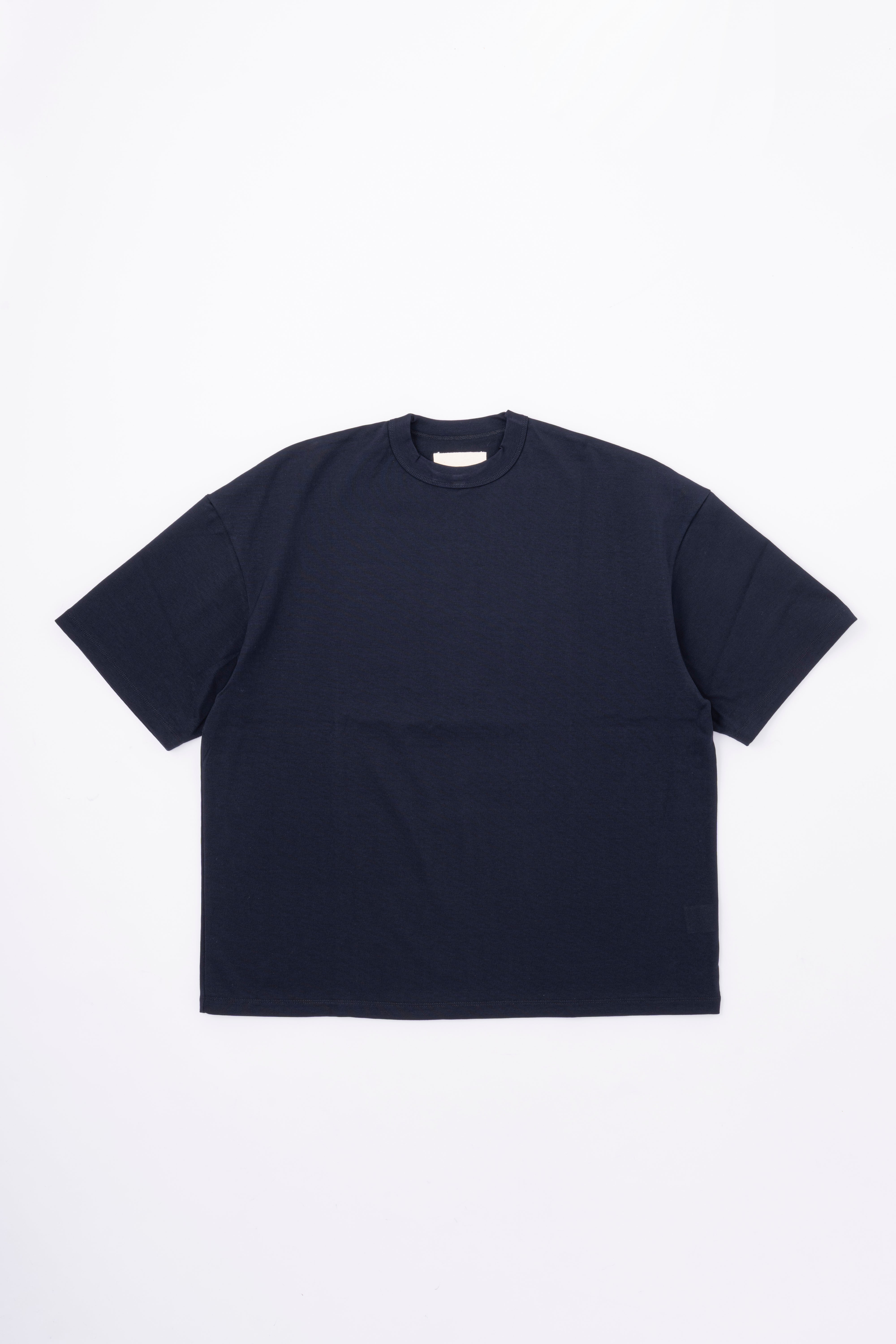 BIG T-SHIRT