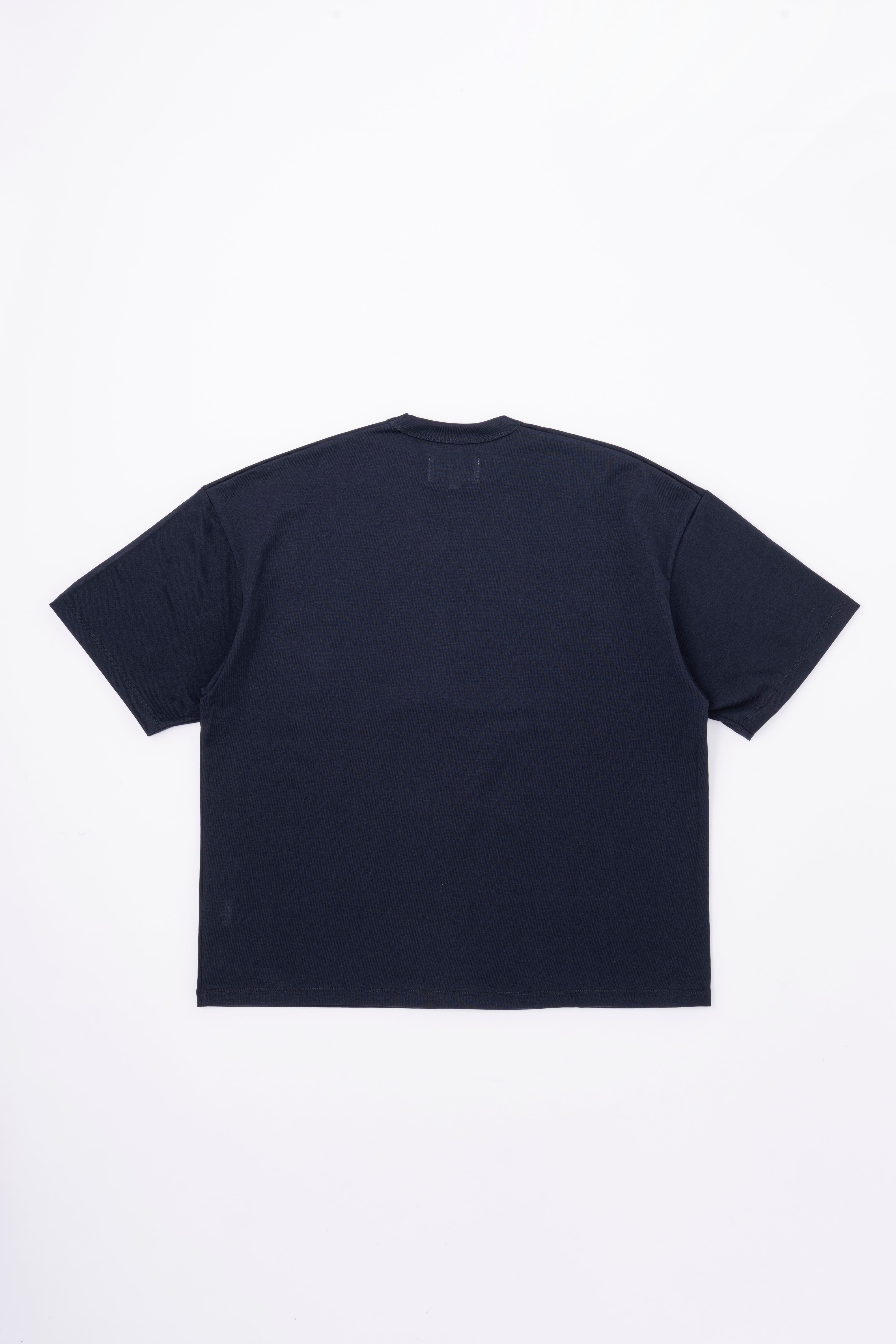 BIG T-SHIRT