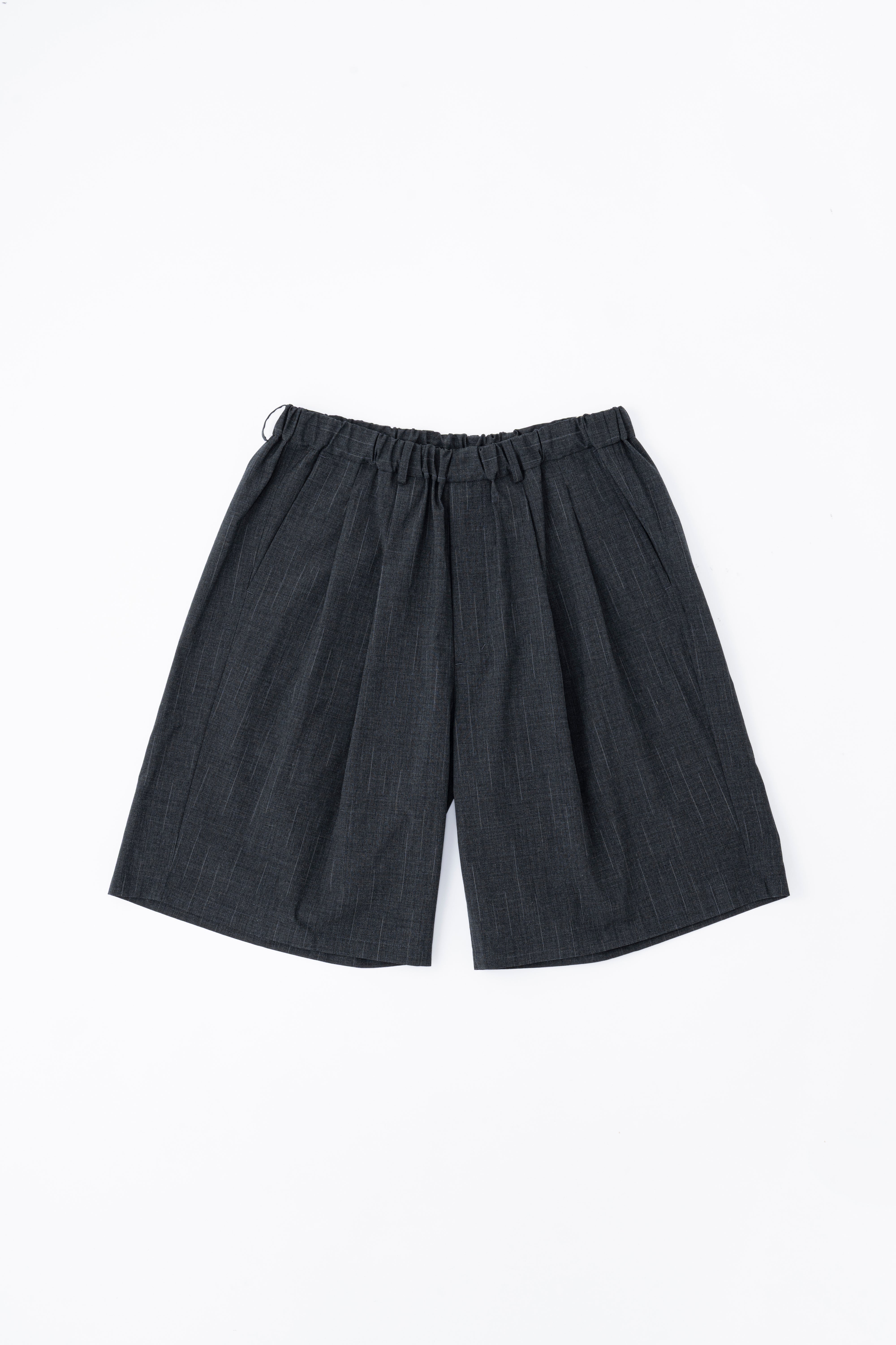 DOUBLE PLEATED WIDE EASY SHORTS