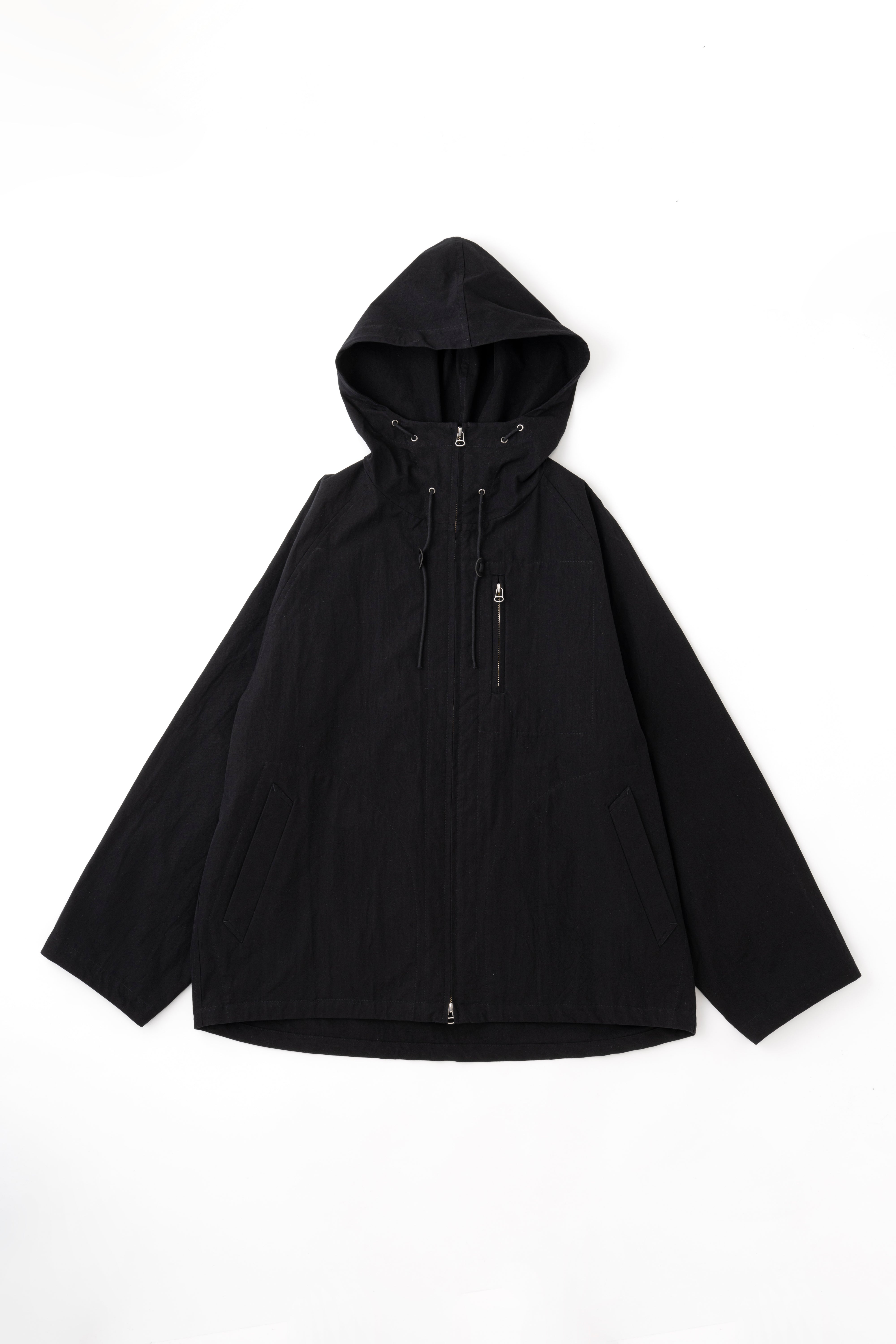 HOODED JACKET