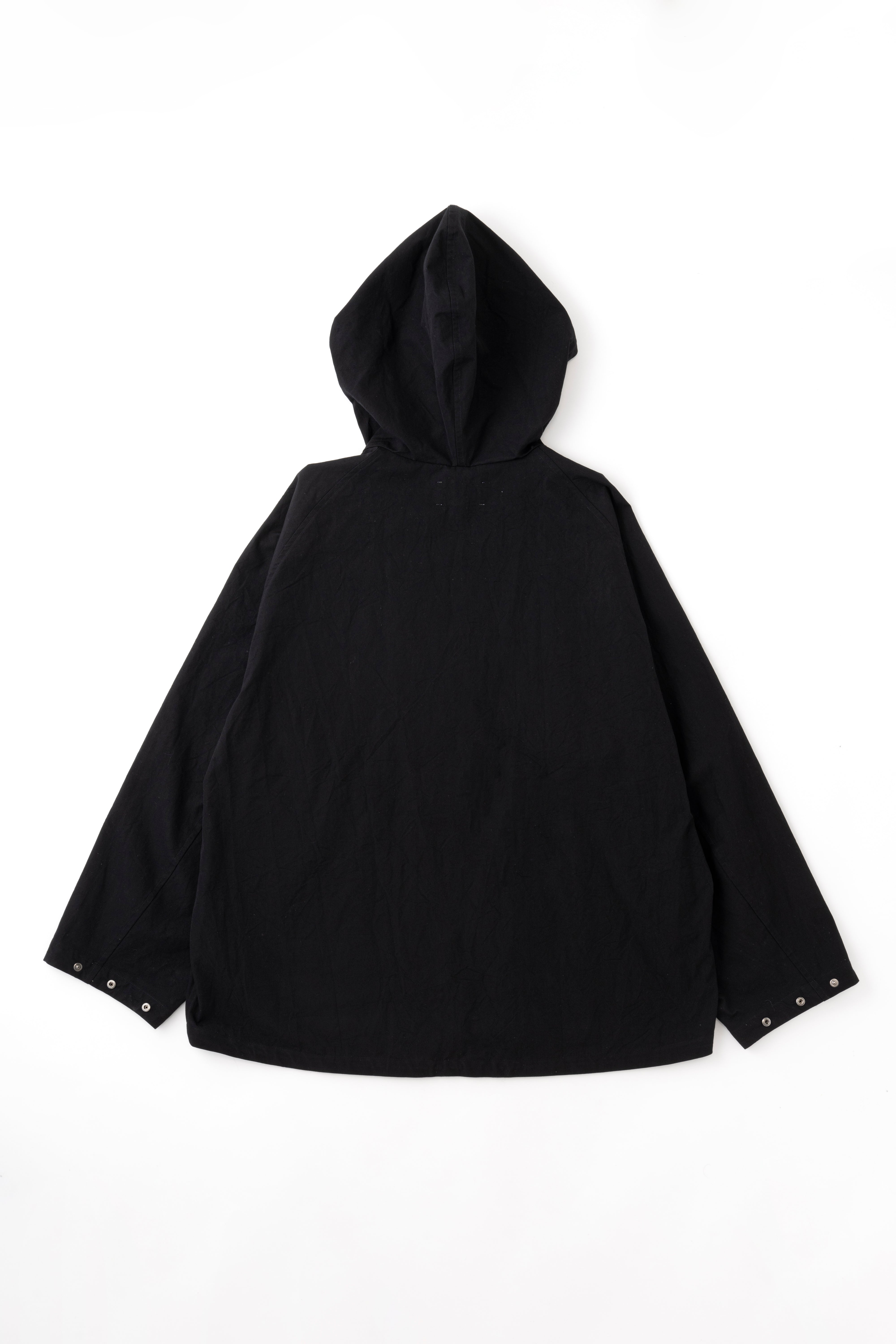 HOODED JACKET