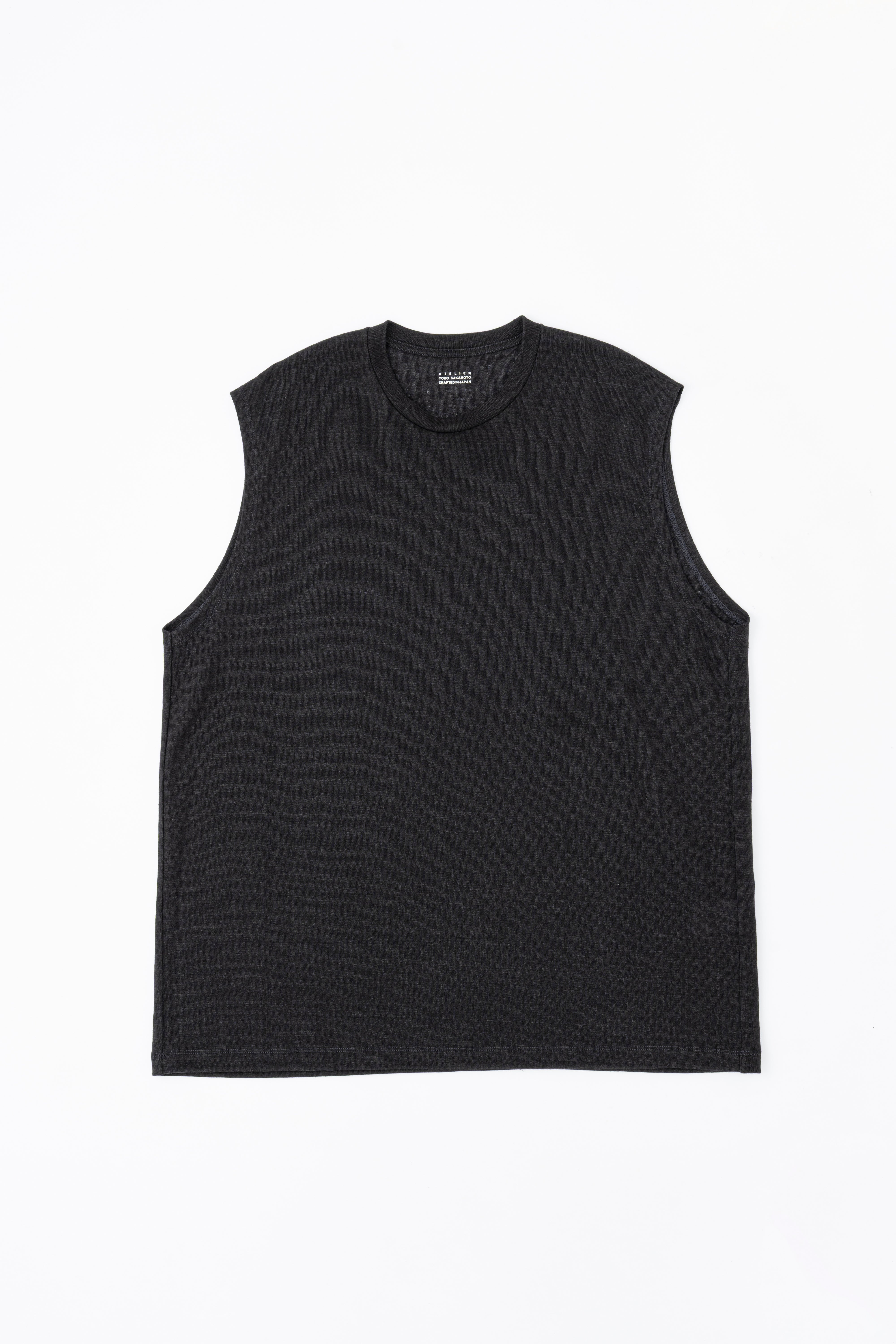 SLEEVELESS TOP
