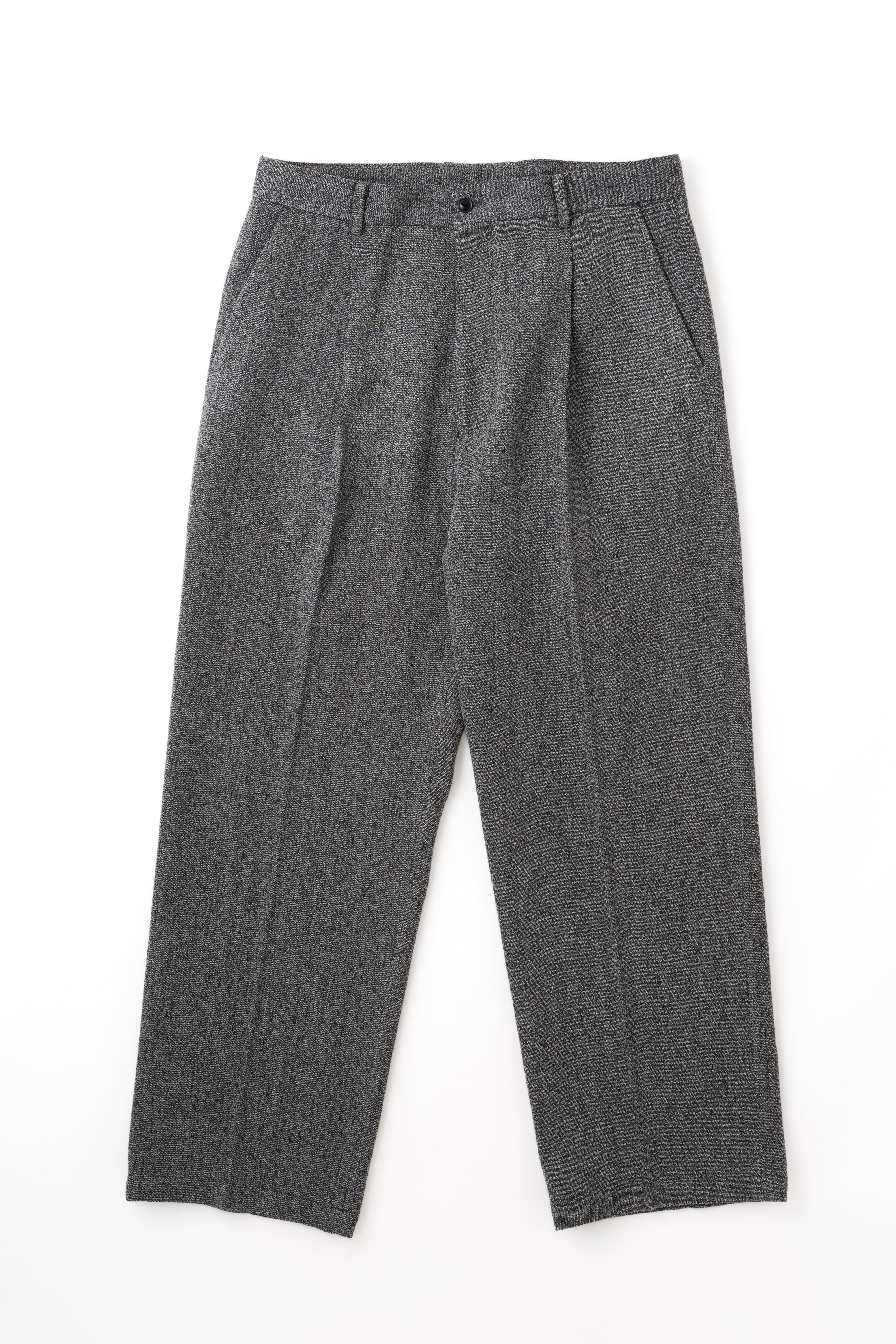 ONE PLEATED TROUSERS