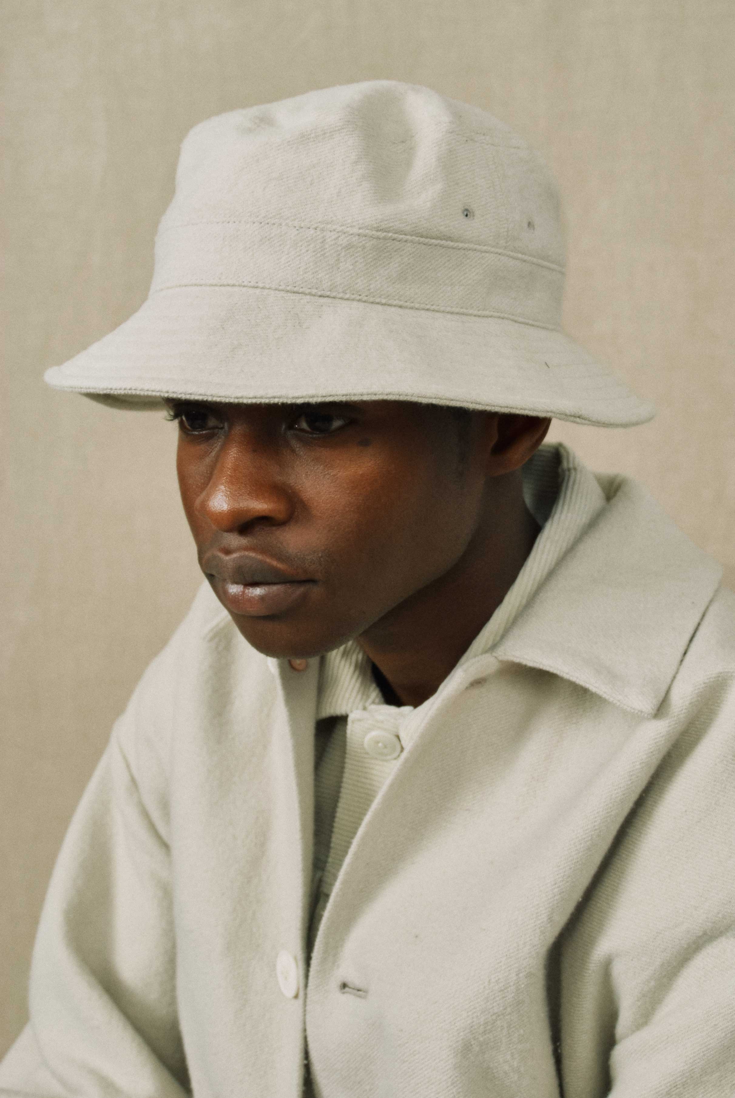 GIFT SHOP HAT