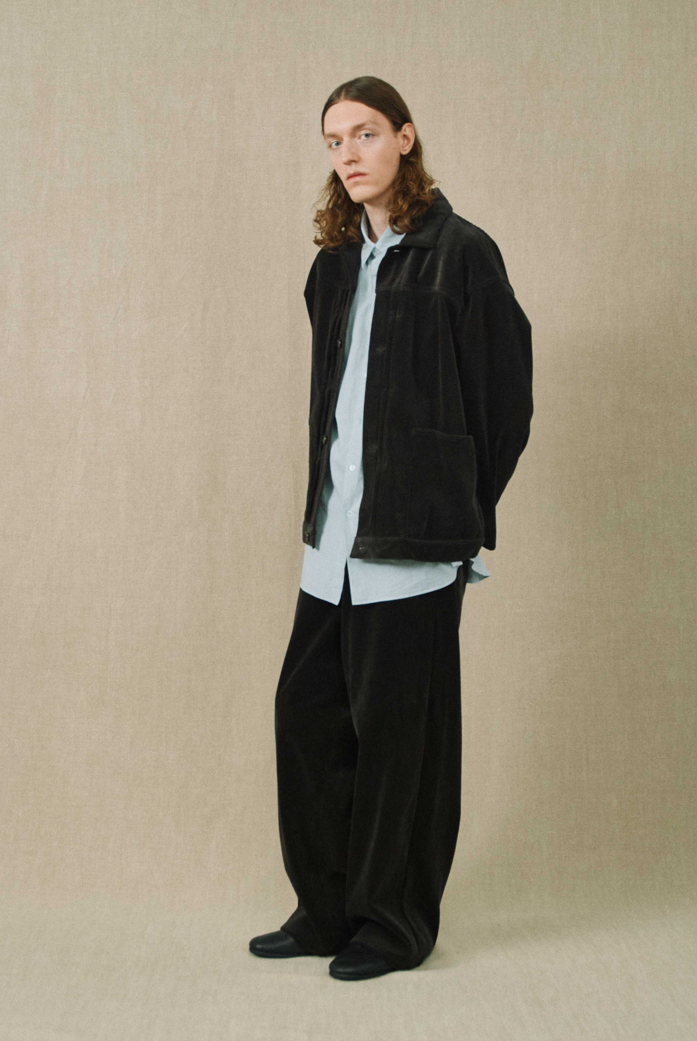 REGULAR COLLAR SHIRT